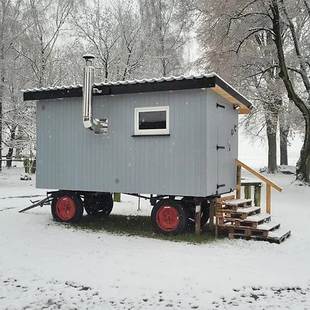 Campsite Blauer Wagen Im Gruenen Bassum